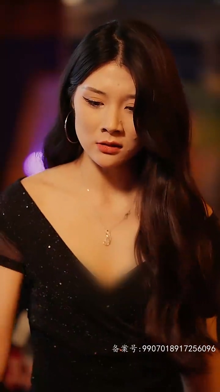 超级战神在都市 第02集