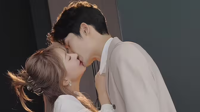 闪婚后和傅少互飙演技 第1-20集